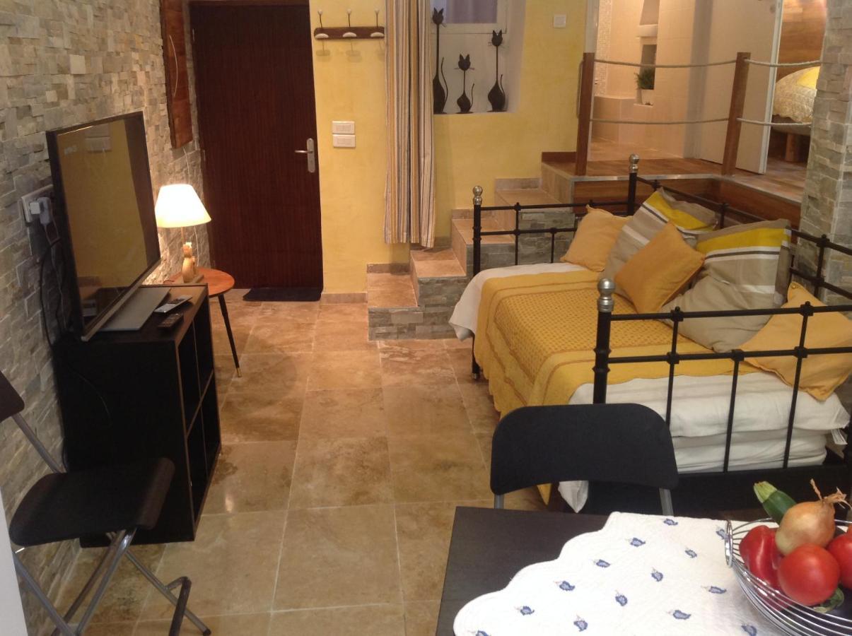 Apartment Loft Panier Vieux Port Marseilles